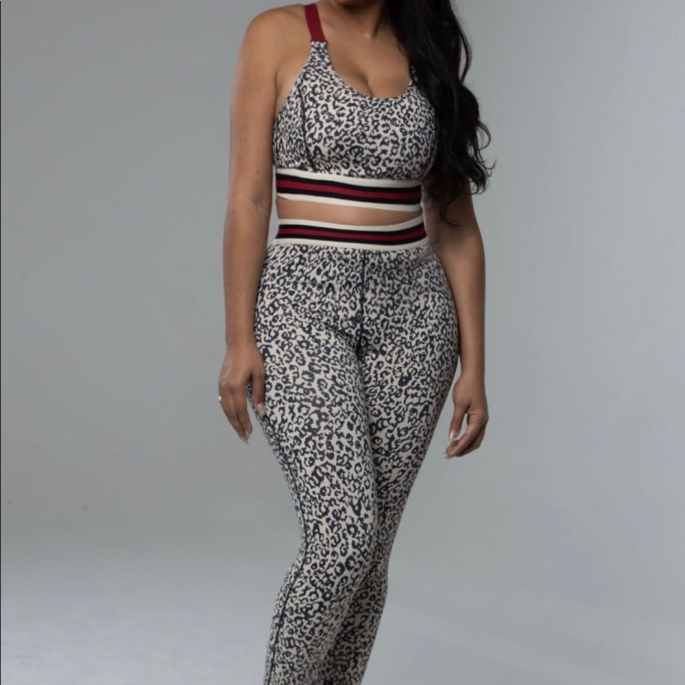 Suntoned Snow Leopard Outfit